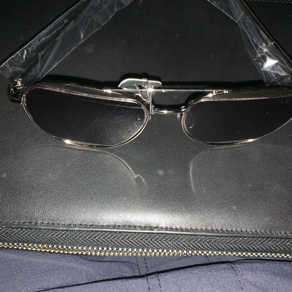 Sunglasses Unisex - Picture 4 of 5